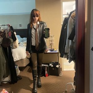 Meet your Posher, Ana